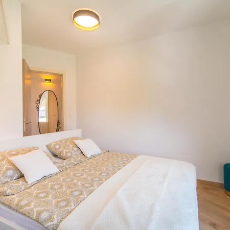 Apartment Sunset Vala New Beachfront - Medulin - Pula *
