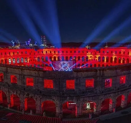 Sunset Vala New Beachfront - Medulin - Pula